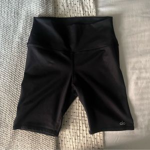 Alo biker shorts